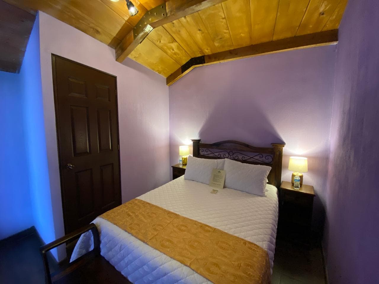 Habitación Doble Pequeña